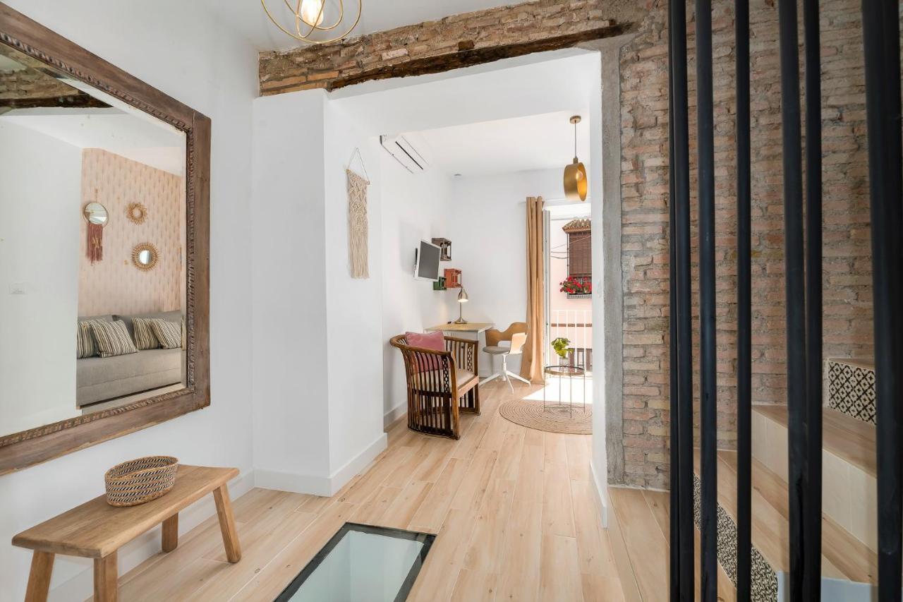 Urban Rose , Superb Private House In Historical Center, With Sunny Rooftop Malaga Exterior photo